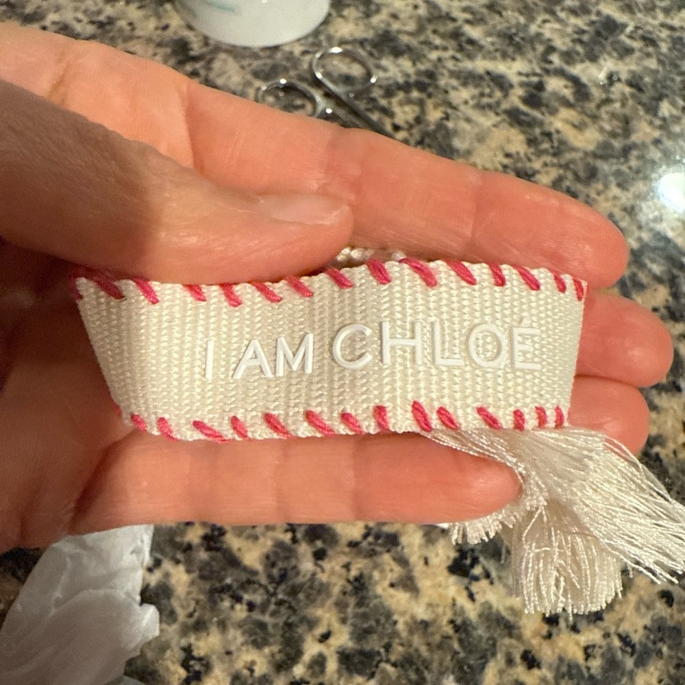 Chloe set - Picture 2 of 9